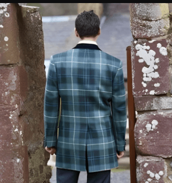 Men’s Mid-Thigh Length Tartan Jacket